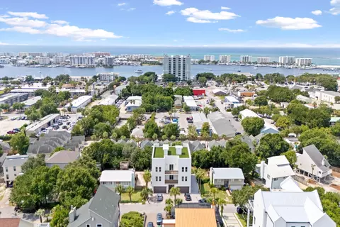 View/Area - 326 Summit Dr, Destin, FL 32541 photo 5 of 5