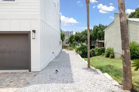 Exterior - 326 Summit Dr, Destin, FL 32541 photo 9 of 12