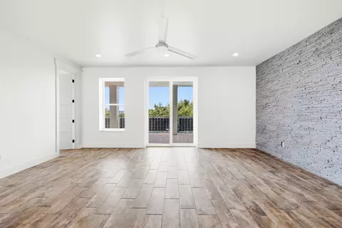 Living - 326 Summit Dr, Destin, FL 32541 photo 2 of 2