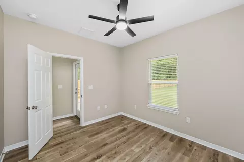 Bedroom - 607 Amos St, Crestview, FL 32539 photo 7 of 7