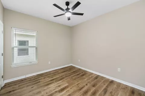 Bedroom - 607 Amos St, Crestview, FL 32539 photo 5 of 7