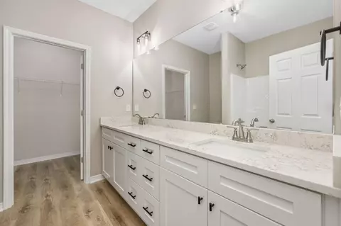 Other - 607 Amos St, Crestview, FL 32539 photo 2 of 7