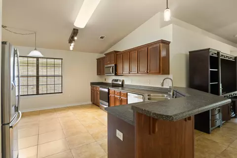 Kitchen - 4187 Roosevelt Way, Milton, FL 32583 photo 1 of 4