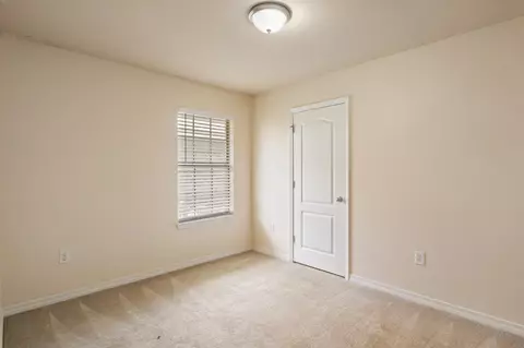 Bedroom - 4187 Roosevelt Way, Milton, FL 32583 photo 3 of 4