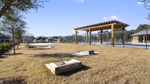 View/Area - 5879 Tripletail Dr, Milton, FL 32583 photo 3 of 4