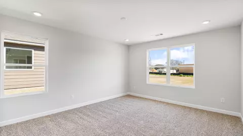 Bedroom - 5892 Tripletail Dr, Milton, FL 32583 photo 1 of 16