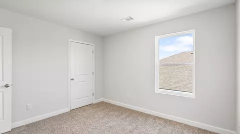 Bedroom - 5892 Tripletail Dr, Milton, FL 32583 photo 6 of 16