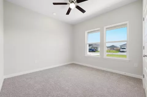 Bedroom - 6116 Mildreds Way, Crestview, FL 32539 photo 5 of 10
