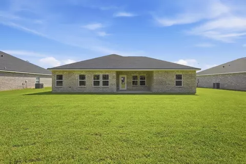 Exterior - 6116 Mildreds Way, Crestview, FL 32539 photo 8 of 10