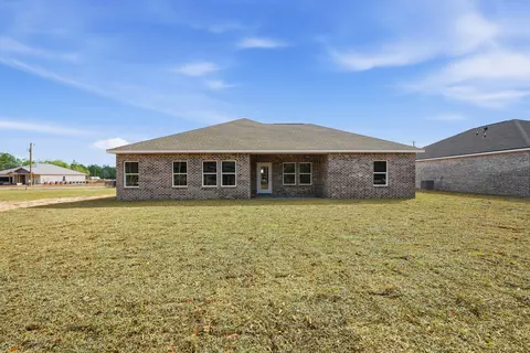 Exterior - 6116 Mildreds Way, Crestview, FL 32539 photo 3 of 4
