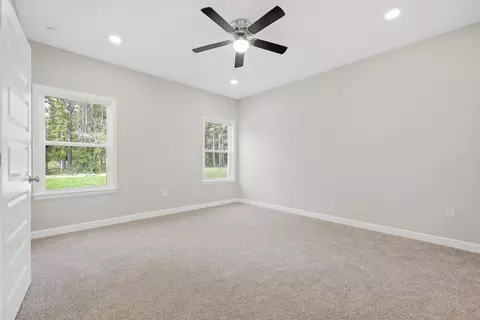 Bedroom - 6116 Mildreds Way, Crestview, FL 32539 photo 1 of 10