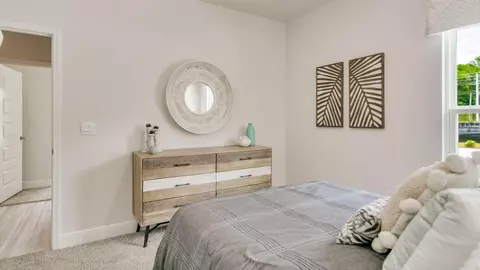 Bedroom - 5884 Tripletail Dr, Milton, FL 32583 photo 9 of 12