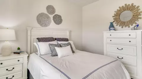 Bedroom - 5884 Tripletail Dr, Milton, FL 32583 photo 6 of 12
