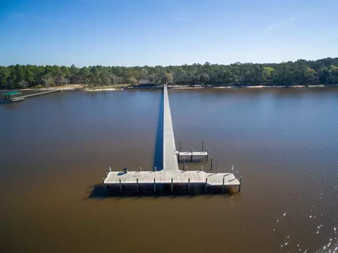 View/Area - 400 Lilly Bell Ln, Freeport, FL 32439 photo 1 of 8