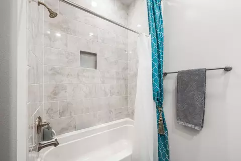 Bath - 4 E Milestone Dr #A, Inlet Beach, FL 32461 photo 5 of 6
