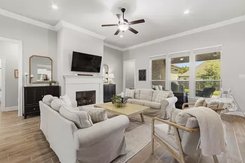 Living - 97 Campfire Cv, Freeport, FL 32439 photo 1 of 3