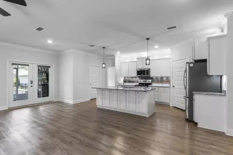 Living - 52 Dusky Way, Freeport, FL 32439 photo 8 of 9