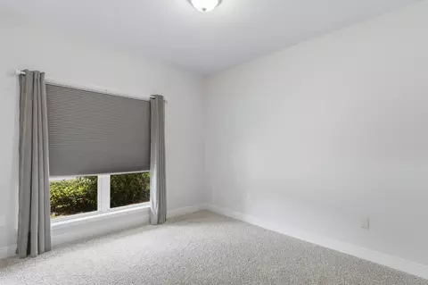 Bedroom - 52 Dusky Way, Freeport, FL 32439 photo 7 of 9