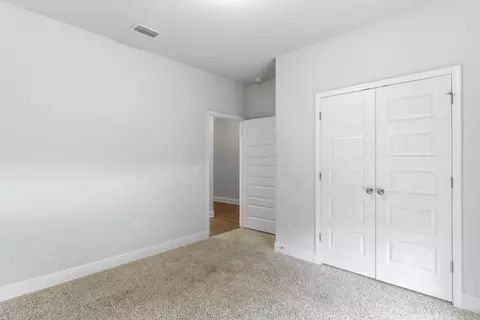 Bedroom - 52 Dusky Way, Freeport, FL 32439 photo 8 of 9