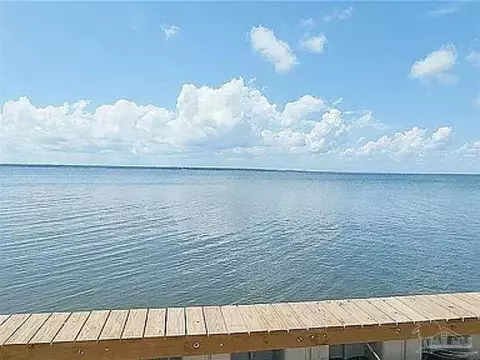791 Dolphin Rd, Milton, FL 32583 photo 6