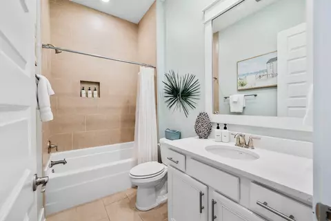 Bath - 145 W Pine Lands Loop UNIT C, Inlet Beach, FL 32461 photo 3 of 3