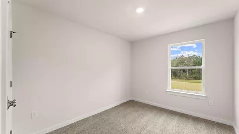 Bedroom - 96 Stern St, Freeport, FL 32439 photo 4 of 6