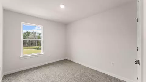 Bedroom - 96 Stern St, Freeport, FL 32439 photo 5 of 6