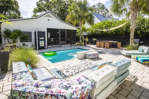 24 Magnolia St, Santa Rosa Beach, FL 32459