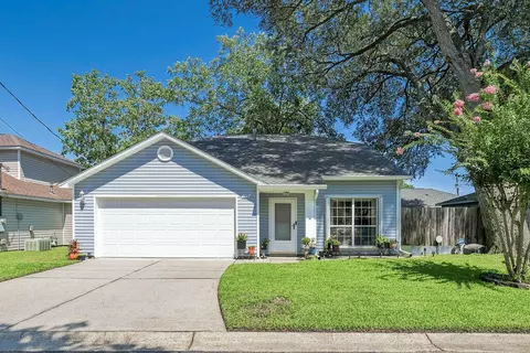 974 Pacific Silver Ct, Fort Walton Beach, FL 32547