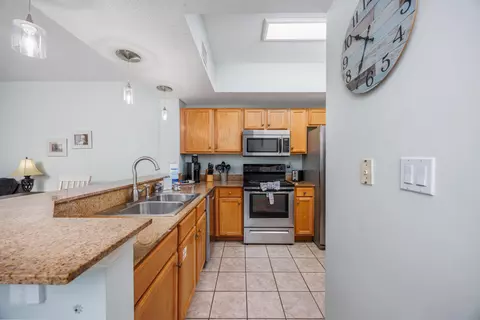 590 Santa Rosa Blvd #104, Fort Walton Beach, FL 32548