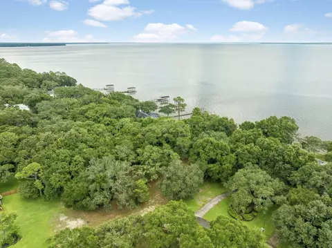 9 10 Cedar Beach Cv, Freeport, FL 32439 photo 11