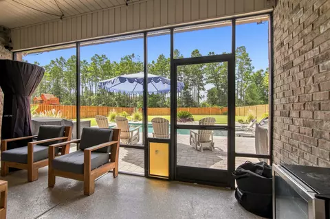 Exterior - 154 Campfire Cv, Freeport, FL 32439 photo 5 of 31