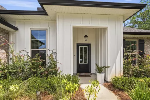 Exterior - 395 Constellation Ave, Freeport, FL 32439 photo 4 of 12