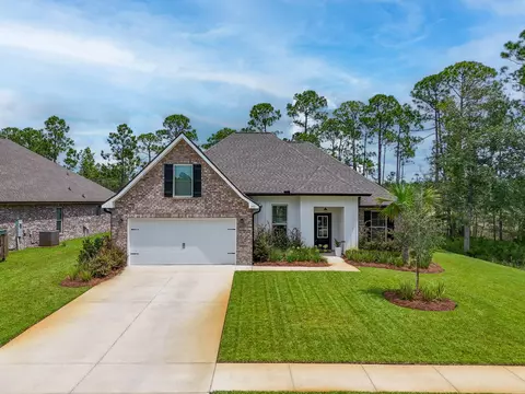 Exterior - 395 Constellation Ave, Freeport, FL 32439 photo 2 of 12