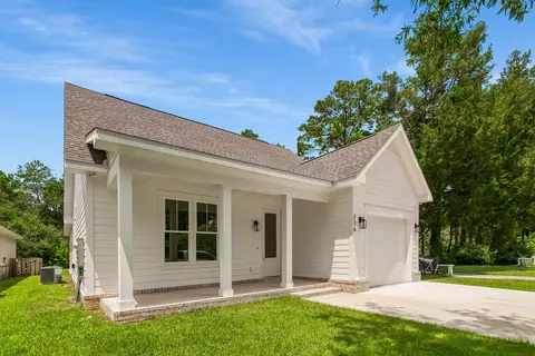 Exterior - 236 N Marsh Lndg, Freeport, FL 32439 photo 5 of 7