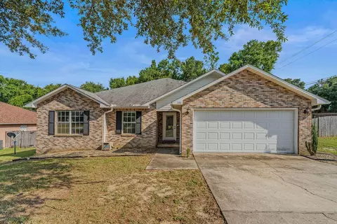 Exterior - 101 Conquest Ave, Crestview, FL 32536 photo 6 of 6