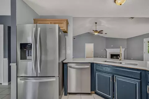 Kitchen - 101 Conquest Ave, Crestview, FL 32536 photo 5 of 6