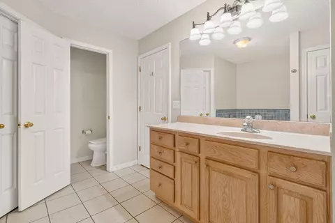 Bath - 101 Conquest Ave, Crestview, FL 32536 photo 3 of 5