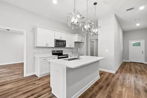 Entry Way - 1018 Rin Ct, Milton, FL 32583 photo 3 of 10