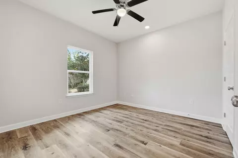 Bedroom - 1018 Rin Ct, Milton, FL 32583 photo 1 of 5