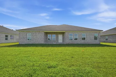Exterior - 1018 Rin Ct, Milton, FL 32583 photo 4 of 4