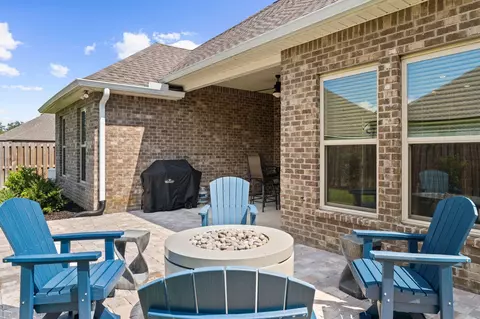 Exterior - 148 Flora Ln, Freeport, FL 32439 photo 5 of 7