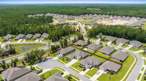View/Area - 148 Flora Ln, Freeport, FL 32439 photo 3 of 8