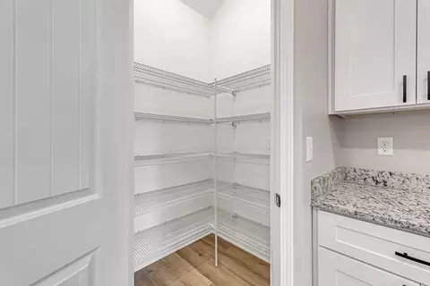 Entry Way - 5498 Goodwin Rd, Crestview, FL 32539 photo 1 of 1