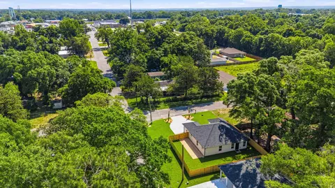 View/Area - 150 N Booker St, Crestview, FL 32536 photo 1 of 3