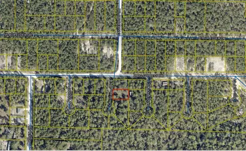 25 Canterbury Ct, Defuniak Springs, FL 32433