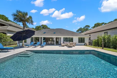 Exterior - 229 Crest Dr, Miramar Beach, FL 32550 photo 15 of 20