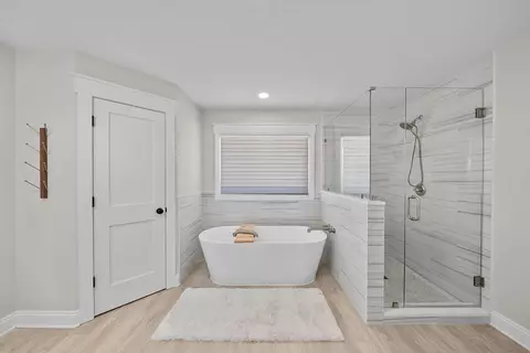 Bath - 229 Crest Dr, Miramar Beach, FL 32550 photo 1 of 6