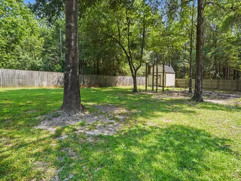 Exterior - 2606 Butterfly Aly, Crestview, FL 32536 photo 22 of 22
