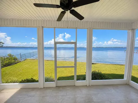 2340 Pelican Bay Ct, Panama City Beach, FL 32408